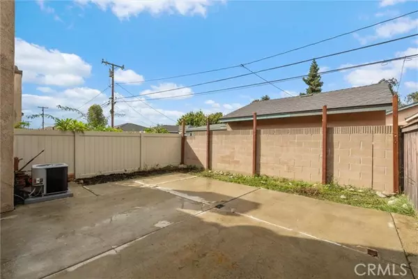 Santa Fe Springs, CA 90670,10003 Aspen Circle