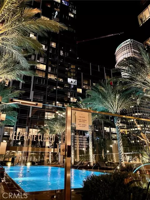 877 Francisco, Los Angeles, CA 90017