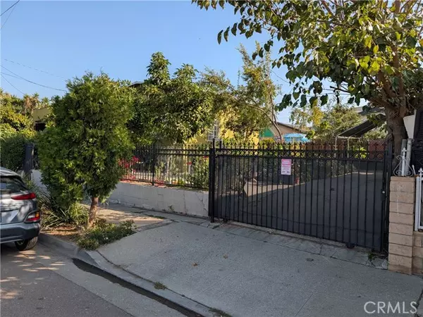 City Terrace, CA 90063,836 North Alma