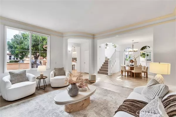 Irvine, CA 92602,57 Waterman