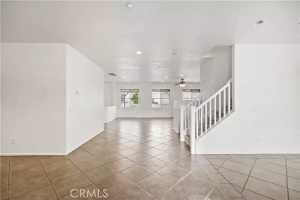 Fontana, CA 92336,16198 Lake Padden