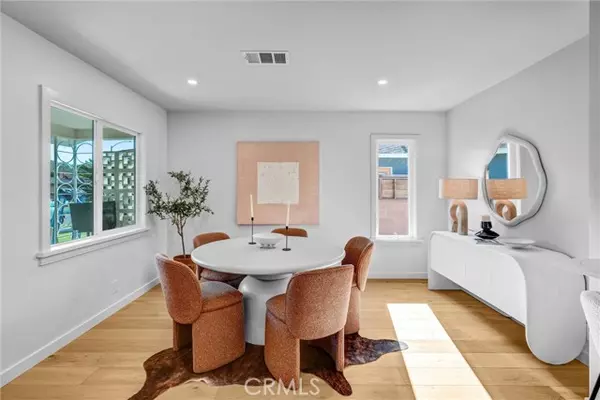 Los Angeles, CA 90008,3811 South Norton