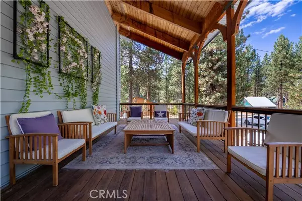 Fawnskin, CA 92333,39651 Flicker Road