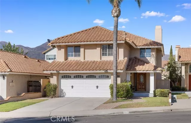 Rancho Santa Margarita, CA 92688,16 Las Piedras