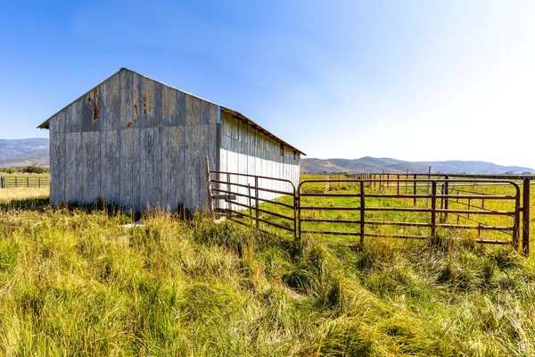 Kamas, UT 84036,553 W 200 S