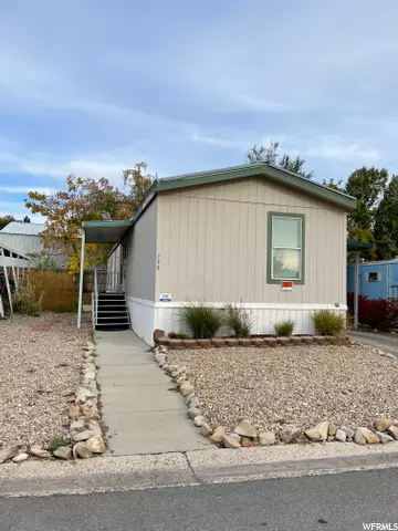 768 DINIVAN ST, North Salt Lake, UT 84054