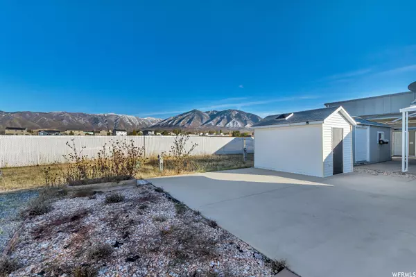 Tooele, UT 84074,1598 N 210 E