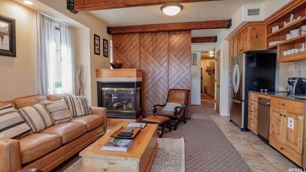 1456 W NEWPARK BLVD #213, Park City, UT 84098