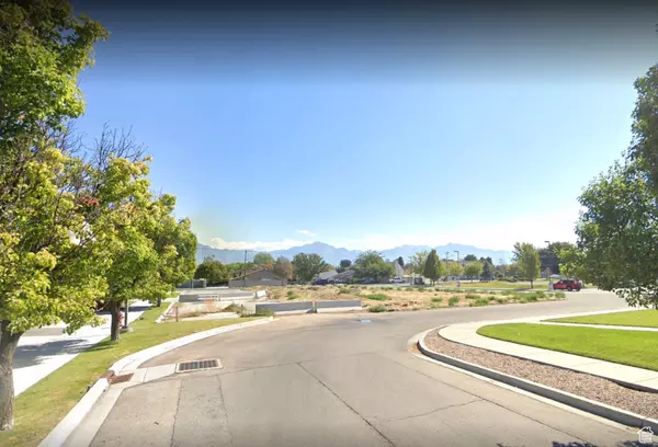 Taylorsville, UT 84129,5492 S 3200 W