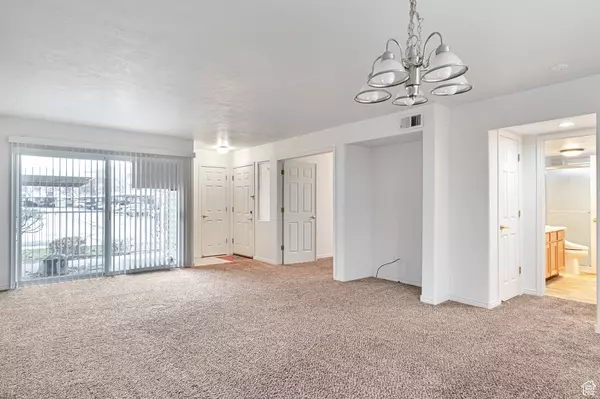 South Salt Lake, UT 84119,963 W LITTLE RIVER WAY #1