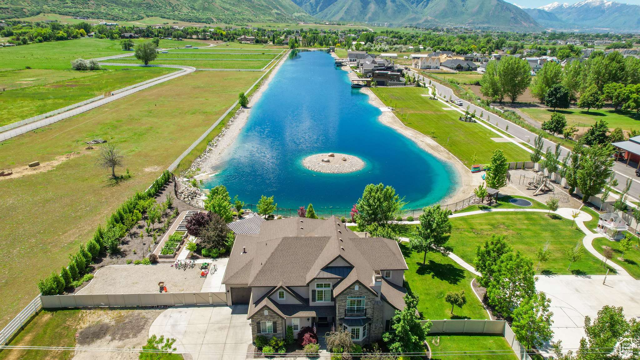 340 E MAPLE ST, Mapleton, UT 84664