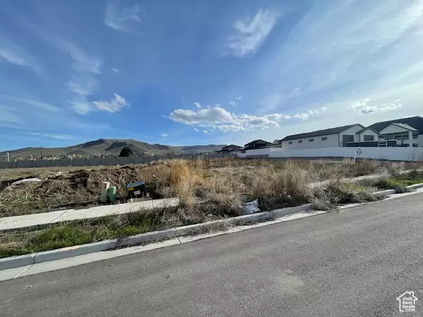 Herriman, UT 84096,6433 W ELK RANCH RD S #132