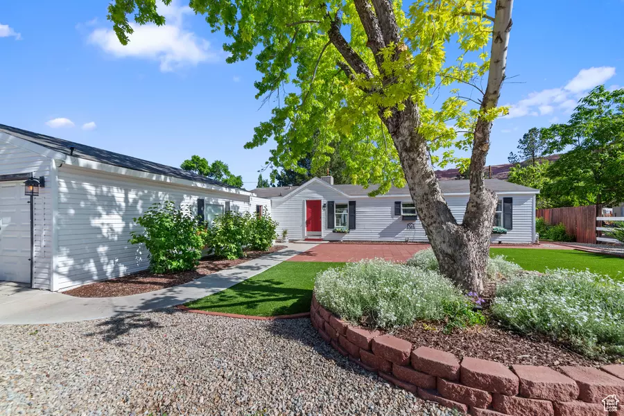 416 W MCGILL BLVD, Moab, UT 84532