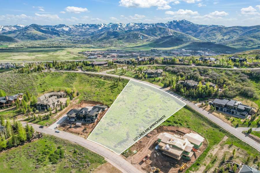 7153 LUPINE DR #101, Park City, UT 84098