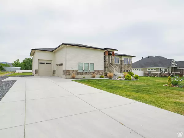 Taylor, UT 84401,1766 S DEGIORGIO ST W