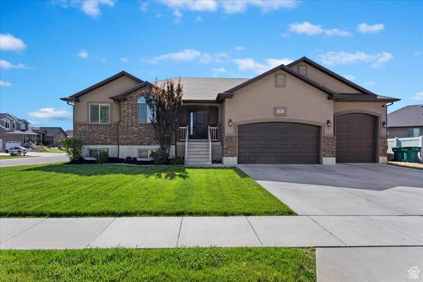 5747 S 4300 W, Hooper, UT 84315