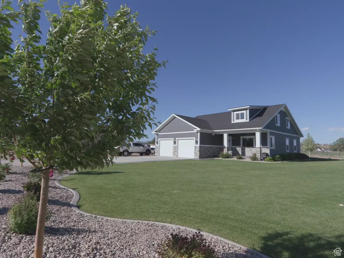 Roosevelt, UT 84066,261 S 2200 W