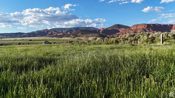 Bicknell, UT 84715,834 E 836 E HATCHERY RD 858-890 E RD