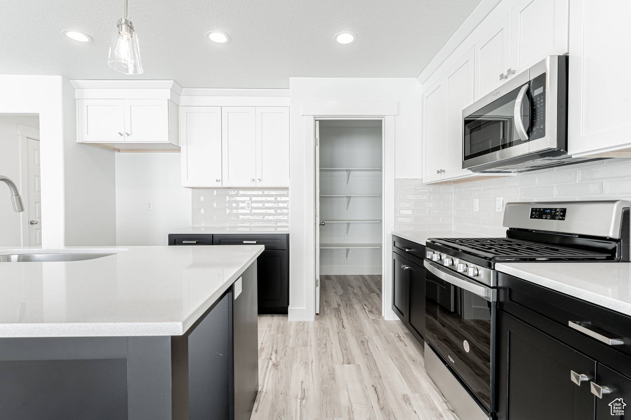 Lehi, UT 84043,3772 W 1200 N #135