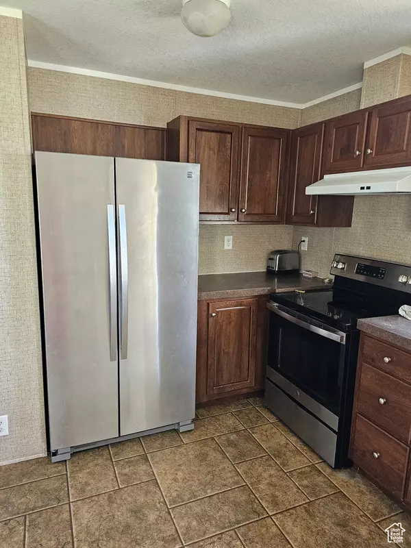 Fruitland, UT 84027,4811 S 46000 W