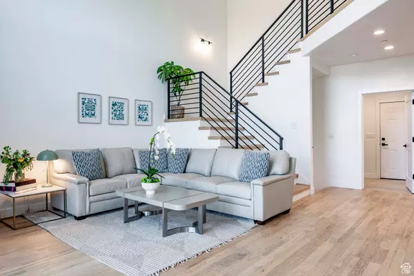 Park City, UT 84098,8389 N POINTE DR