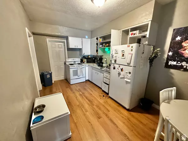 Brigham City, UT 84302,61 N 100 W