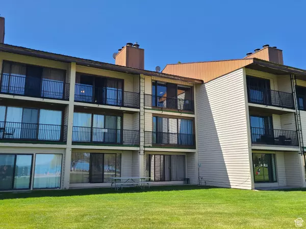 2176 S BEAR LAKE BLVD S #452, Garden City, UT 84028