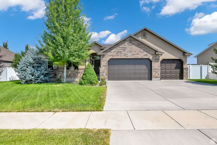 652 W 1850 S, Syracuse, UT 84075