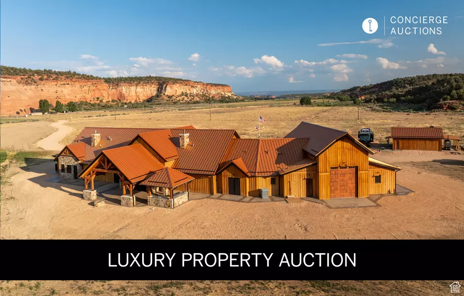5605 N JOHNSON CANYON RD, Kanab, UT 84741