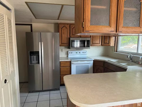 Washington Terrace, UT 84405,155 E 5350 S