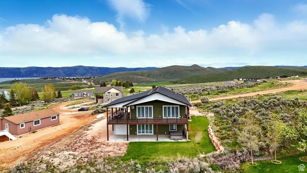 2882 S GOLF COURSE DR, Garden City, UT 84028