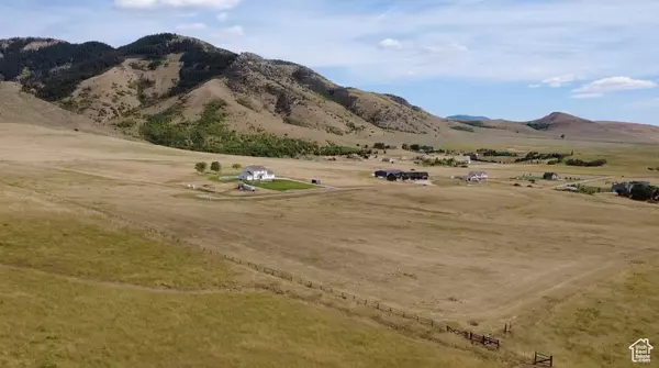 6650 COUNTRY ESTS #15, Malad City, ID 83252