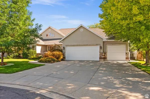 Cottonwood Heights, UT 84121,2400 E BRISTLECONE CIR S