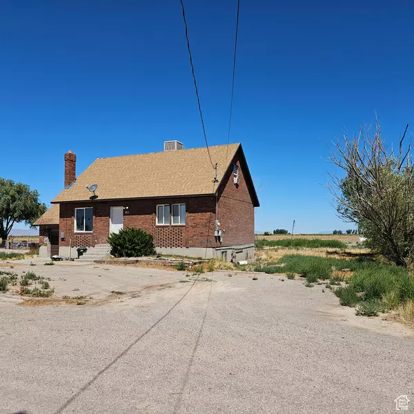 Hinckley, UT 84635,290 W 750 S