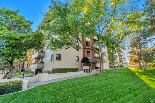 530 S 400 E #2111, Salt Lake City, UT 84111