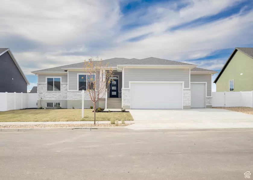 3073 N 2825 W #22, Plain City, UT 84404