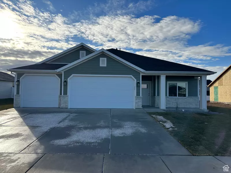 4437 W 1000 S, West Point, UT 84015