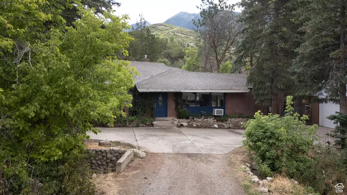 Sandy, UT 84092,10175 S DIMPLE DELL RD