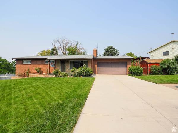 158 S KINGDON W, North Salt Lake, UT 84054