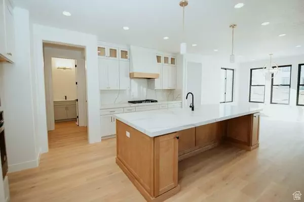 Spanish Fork, UT 84660,2397 E 1950 S #54