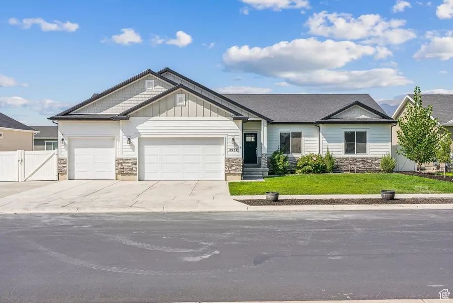 4957 N SAGE PARK DR E, Eagle Mountain, UT 84005