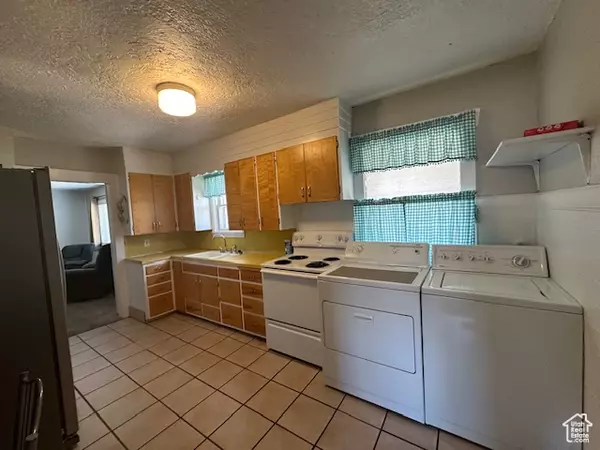 Garland, UT 84312,13690 N 4400 W