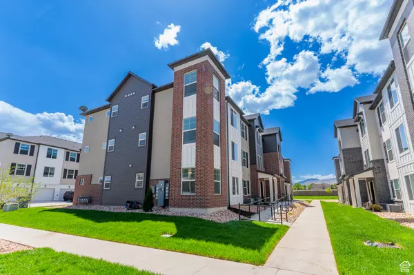 4718 W NEILL LN #MM301, Riverton, UT 84096