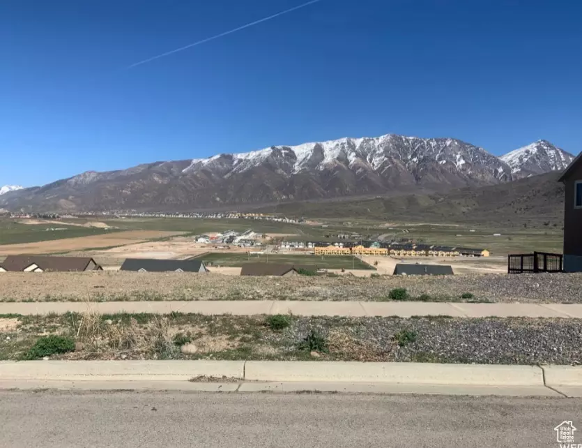 Santaquin, UT 84655,1299 S CEDAR PASS DR E #116