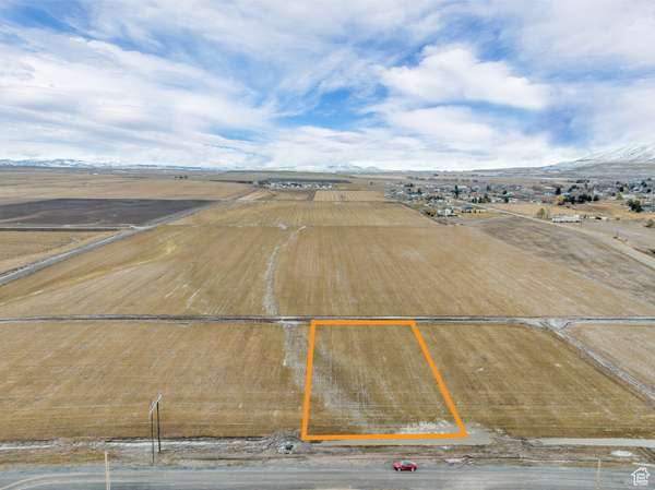 6901 W 6600 N #4, Newton, UT 84327