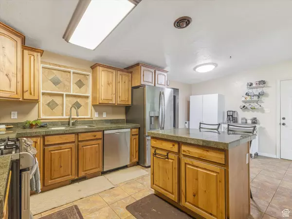 Bountiful, UT 84010,3497 S 550 W