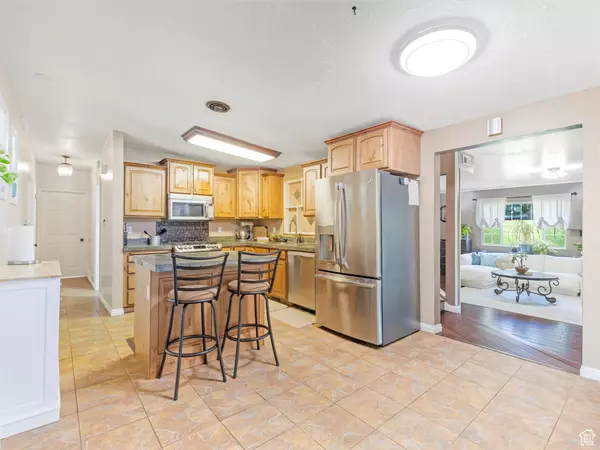 Bountiful, UT 84010,3497 S 550 W