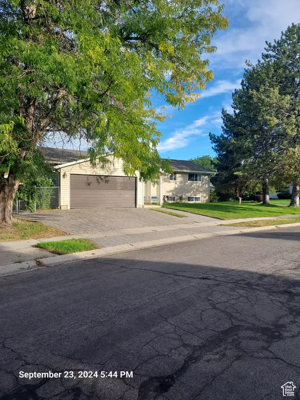 Taylorsville, UT 84123,4493 S LARCH WAY W #4493