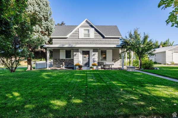 61 W 100 S, Hyde Park, UT 84318