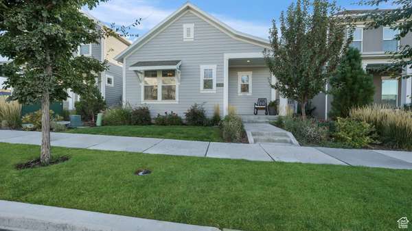 11411 S WILLOW WALK DR, South Jordan, UT 84009